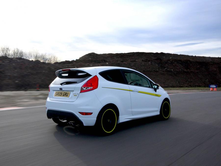  Ford Fiesta Zetec-S Mountune 2009 года  (фото 2 из 5)